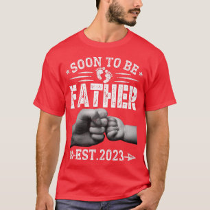 Mannen die binnenkort pater Est 2023 Mannen zijn T-shirt