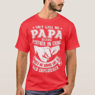 Mannen die ze me Papa noemen omdat de partner in d T-shirt