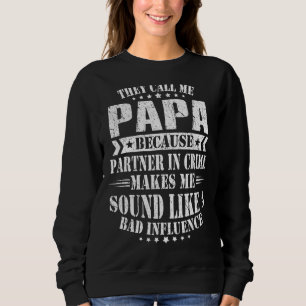 Mannen die ze me Papa noemen omdat partner in misd Trui