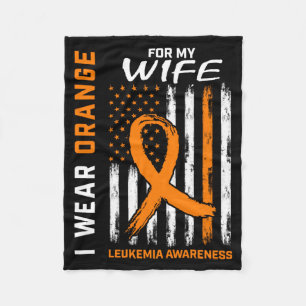 Mannen dragen oranje voor leukemiebewustzijn bij v fleece deken