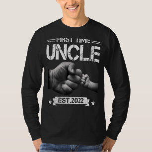 Mannen eerste keer Uncle 2022 voor gepromoveerd to T-shirt