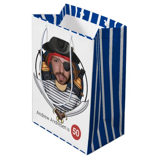 Mannen Fab Pirate Birthday Funny 50th Face Great Medium Cadeauzakje (Achterkant Gekanteld)