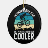 Mannen fietsbergen bekken pap als een gewone vader keramisch ornament (Links)