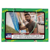 Mannen Funny 40th Verjaardag TV Nieuws 50th 60th Groot Cadeauzakje (Achterkant)