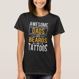 Mannen Geweldige Dads hebben paden en Tattoos T-shirt