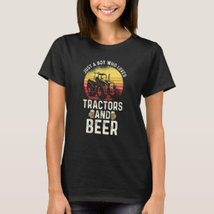 Mannen gewoon een jongen die van tractoren en bier t-shirt