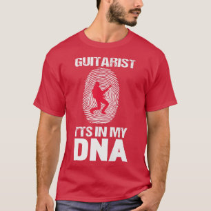 Mannen gitarist is mijn DNA Funny Guitar Coach874 T-shirt