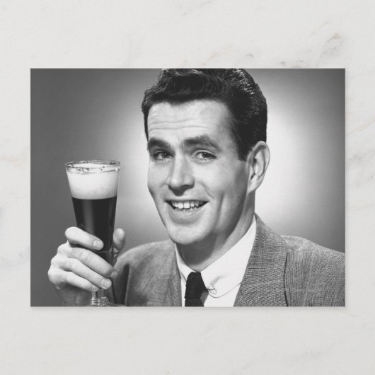 Mannen glas bier in studio B&W Briefkaart (Voorkant)