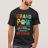 Mannen Grand Paw als een gewone opa maar koeler T-shirt (Voorkant)