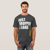 Mannen grappige kraanmachinist heeft net een ladin t-shirt (Voorkant volledig)