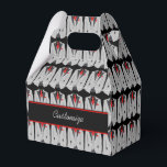 Mannen grijze Suit en rode Stropdas Gable Favor Bo Bedankdoosjes<br><div class="desc">*Pas uw gunstdoos aan door een achtergrondkleur te selecteren,  of het resizing van betegeld afbeelding aan creëer uw eigen ontwerp.</div>
