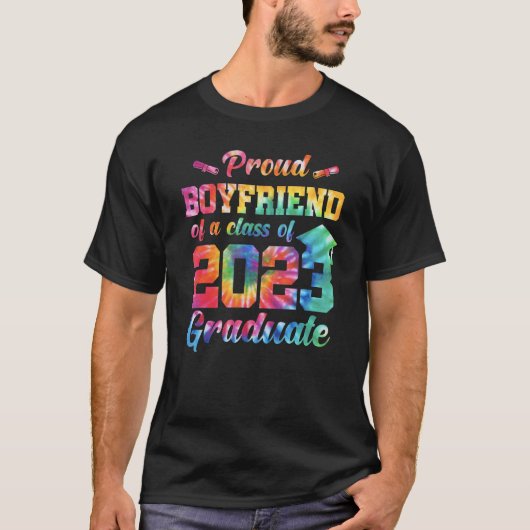 Mannen groepsvriend van een klasse van 2023 Afstud T-shirt (Voorkant)