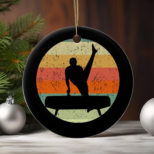 Mannen gymnastiek Mannelijke gymnast bij zonsonder Keramisch Ornament