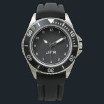 Mannen horloge met gepersonaliseerde 3 letter mono<br><div class="desc">Mannen horloge met gepersonaliseerde 3 letter monogram naam initialen. Stijlvol zwart-wit design met klassieke romeinse letter wijzerplaat en moderne typografie. Mooi mannelijk ontwerp voor mannelijke mannen en jongens. Een elegante combinatie van modern en traditioneel design. High end luxueus stijlvol uiterlijk tijdstuk. Creëer Uw eigen chique horloges voor verfijnde vader, vader,...</div>