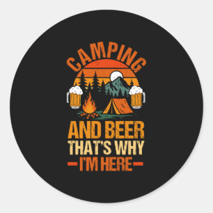 Mannen kamperen bier kamp leven bos kampeerder ronde sticker