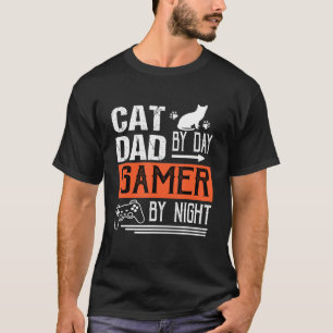 Mannen kattevader tegen dag gamer bij nacht - vade t-shirt