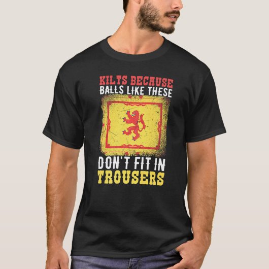 Mannen kilts omdat ballen als deze niet in TR pass T-shirt (Voorkant)