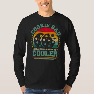 Mannen Koekjesvader als een gewone vader, maar koe T-shirt