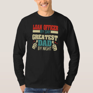 Mannen kredietverlener overdag grootste pap bij na t-shirt