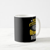 Mannen kunstspeler onderschat nooit een oud Man Wh Koffiemok (Voorkant rechts)