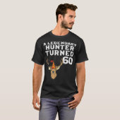 Mannen Legendary Hunter veranderde 60 kool 60e ver T-shirt (Voorkant volledig)