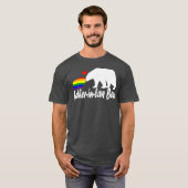 Mannen LGBT-priester in de wet Beer Gay Pride Equa T-shirt (Voorkant volledig)