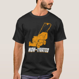 Mannen maaigooppremie met bedwelmde grasmaaier t-shirt