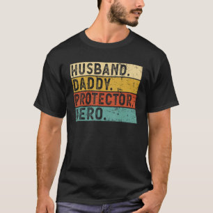 Mannen man papa beschermer held beste vader vaders t-shirt