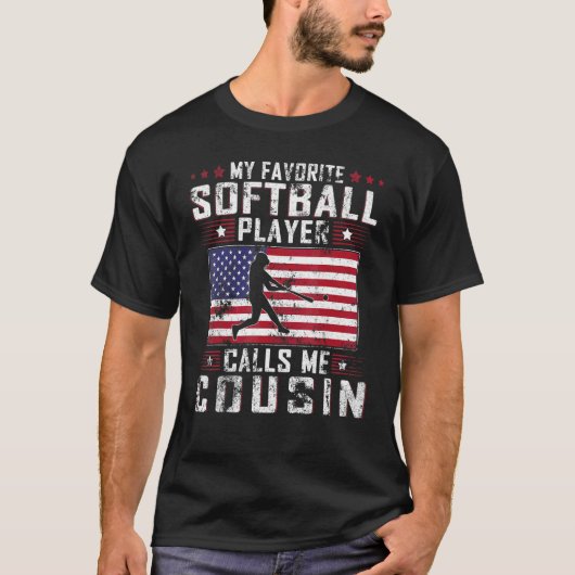 Mannen Mijn favoriete Softball Player roept me nee T-shirt (Voorkant)