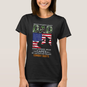 Mannen Nationale Garde Papa Mijn dochter draagt Co T-shirt