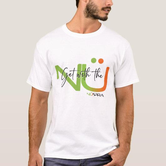 Mannen NüSpira krijgen met het NÜ T Shirt (Voorkant)