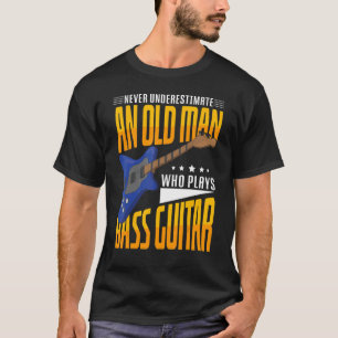 Mannen onderschatten nooit een oud Man dat de pas T-shirt