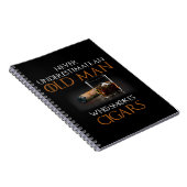 Mannen onderschatten nooit een oud Man dat het var Notitieboek (Rechterzijde)