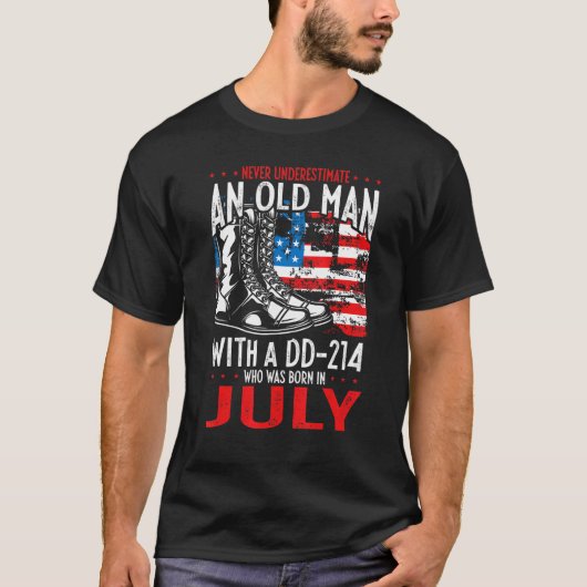 Mannen onderschatten nooit een oud Man met een DD T-shirt (Voorkant)