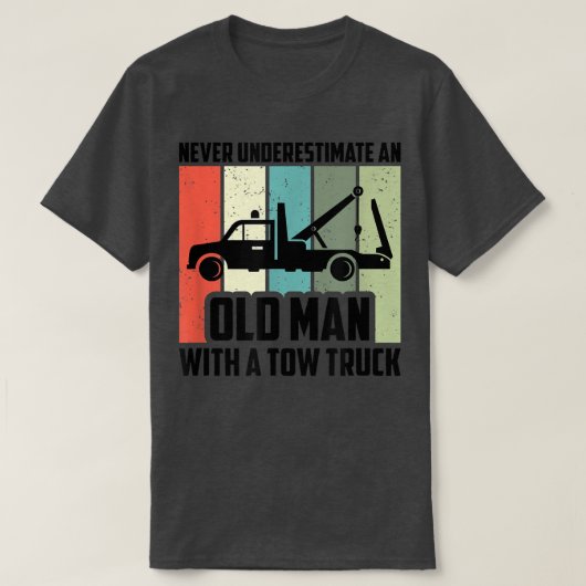 Mannen onderschatten nooit een oud Man met een tre T-shirt (Design voorkant)