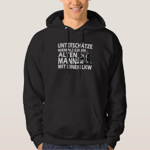 Mannen onderschatten nooit een oud Man met een vra Hoodie