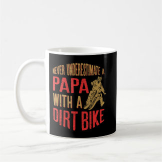 Mannen onderschatten nooit een papa met een vuile koffiemok