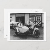 Mannen op Harley Davidson-motorfiets met Sidecar Briefkaart (Voorkant / Achterkant)