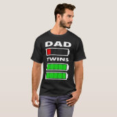 Mannen pap met lage batterijtweeling Funny T-shirt (Voorkant volledig)