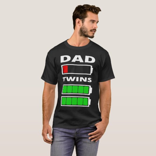 Mannen pap met lage batterijtweeling Funny T-shirt (Voorkant volledig)