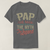Mannen Pap T van kleinkinderen Schilp de Myth de b T-shirt (Design voorkant)