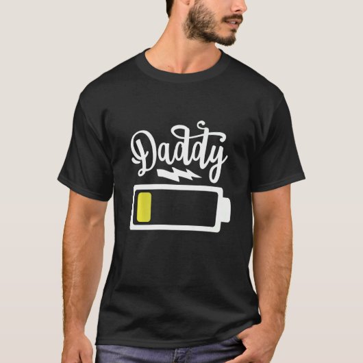 Mannen papa lage batterij uitgeput vermogen vader t-shirt (Voorkant)