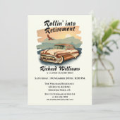 Mannen pensioen retro klassieke auto woestijn zons kaart (Staand voorkant)