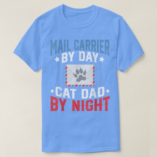 Mannen postbode per dag Kat Papa bij nachtpostbode T-shirt (Design voorkant)