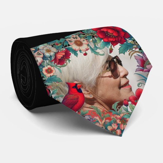 Mannen Rode Kardinaal Stropdas (Opgerold)