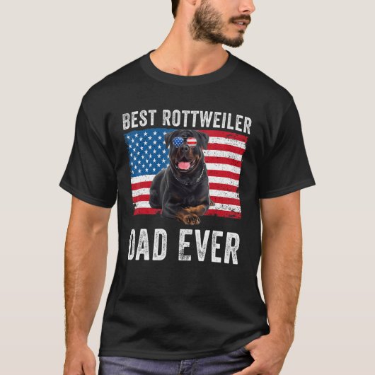Mannen Rottweiler, vader Amerikaanse vlag, eigenaa T-shirt (Voorkant)