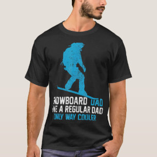 Mannen Snowboard vader als een gewone pap die aan T-shirt