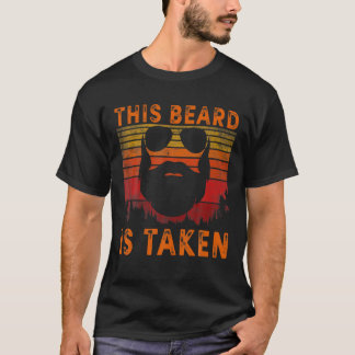 Mannen sorry, deze baard is grappig op Valentijnsd T-shirt