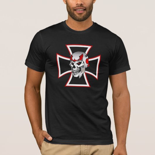 Mannen t-shirt van IJzer Cross Skull (Voorkant)