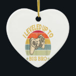 Mannen tot Big Brother EST 2022 bevorderd Keramisch Ornament<br><div class="desc">Mannen tot Big Brother EST 2022 bevorderd</div>